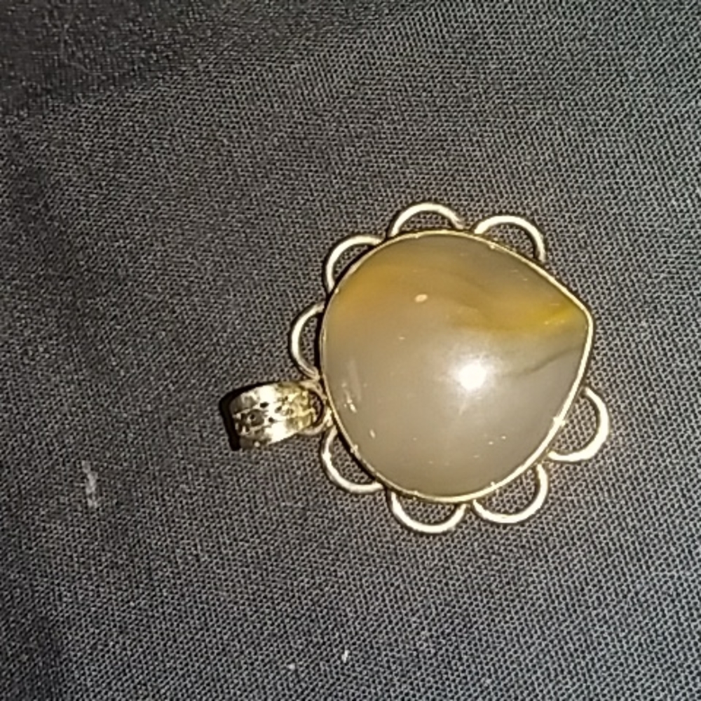 Pendant